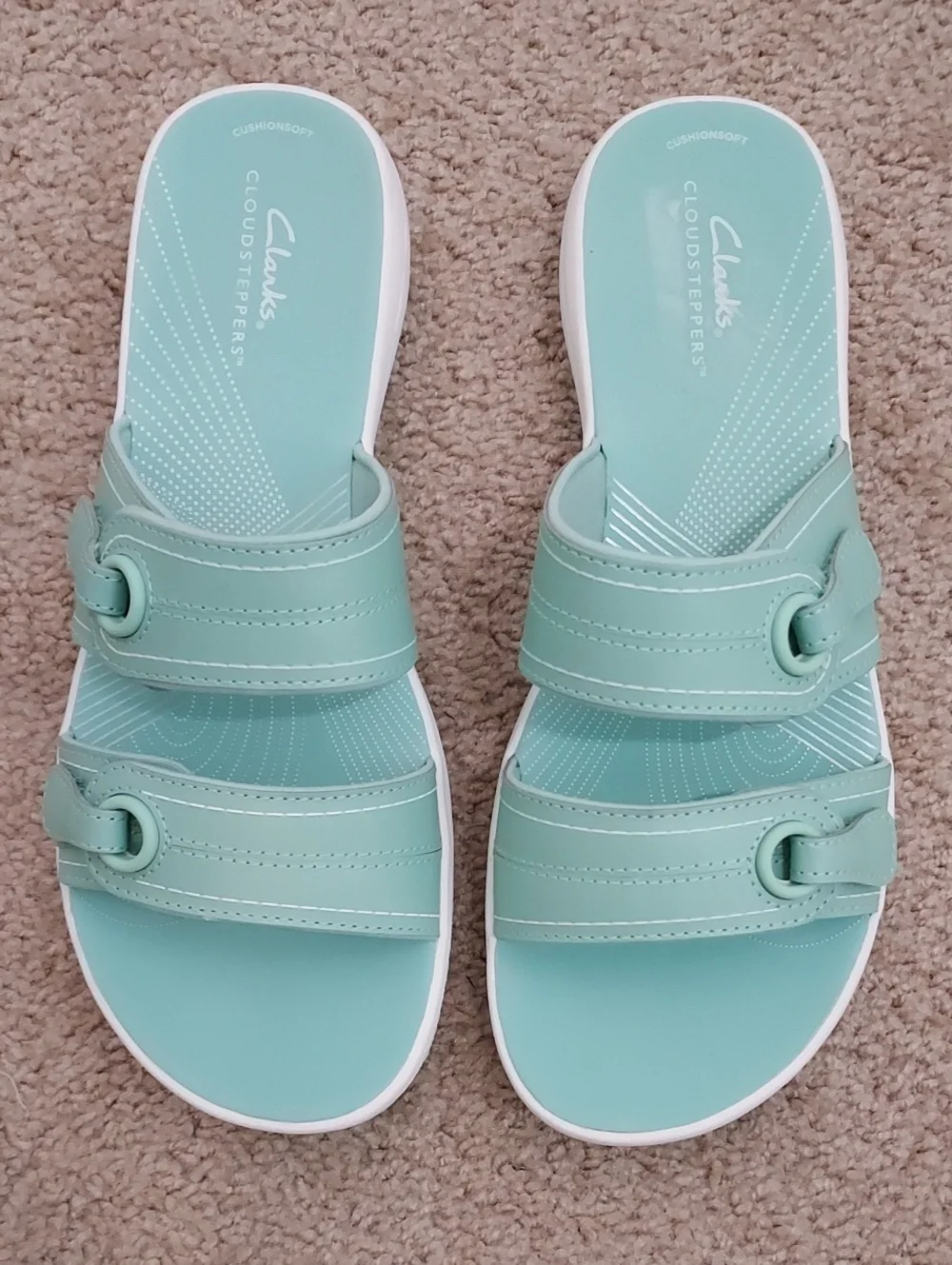Clarks Cloud Steppers Sandles Size 9M